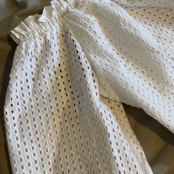 White NTW Off the Shoulder Cotton Shirt - Picture 3 of 7